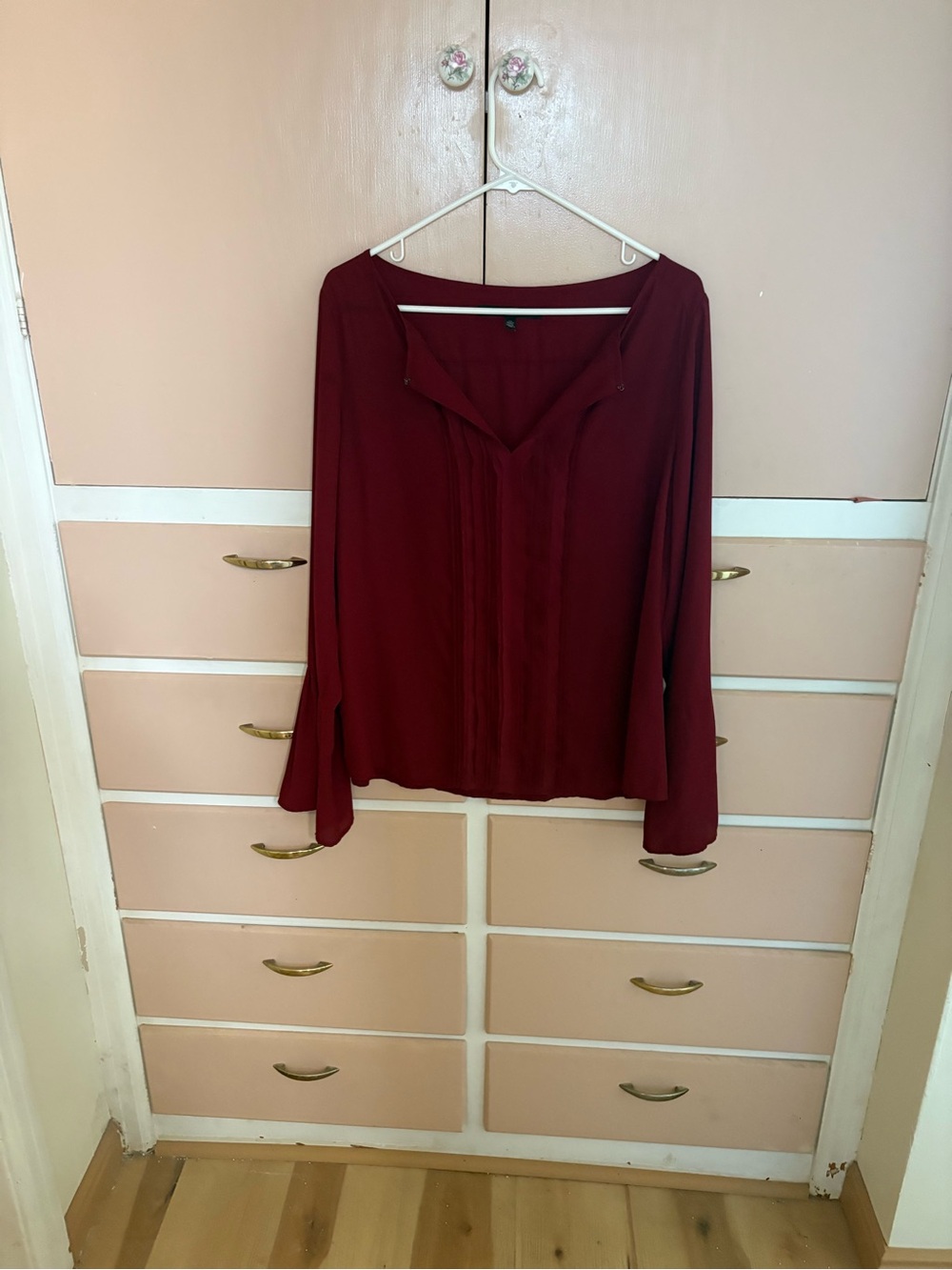 White House Black Market Deep Red V-Neck Long Sleeve Blouse